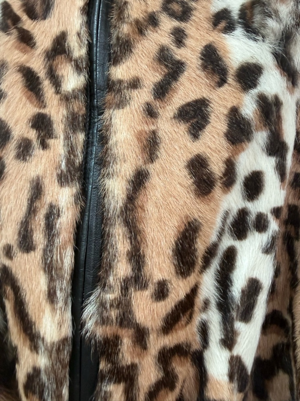 Leopard Print  Fur Bomber Jacket, made with kid goat fur, short sleeve sz large - Picture 3 of 5